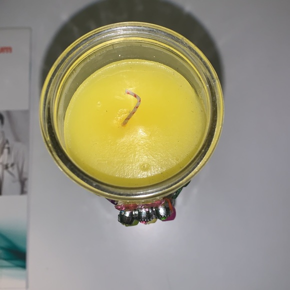Handmade glass candle - Picture 6 of 6